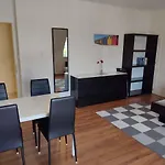 In - Balaton 44890 דירה *