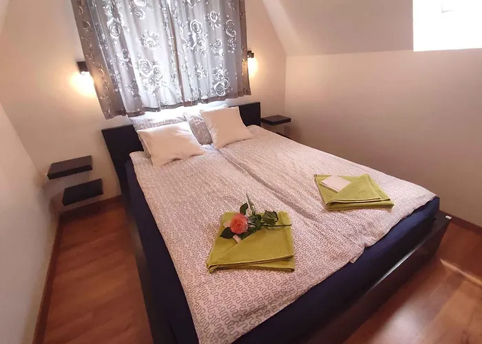 In - Balaton 44890 Apartament *