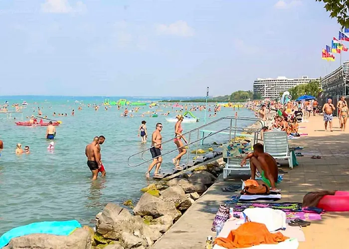 In - Balaton 44890 * Siófok