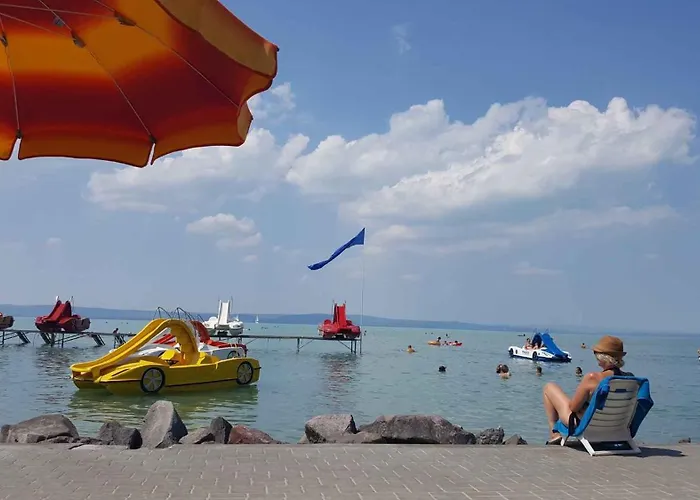 شقة In - Balaton 44890