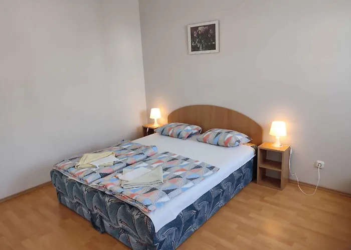 In - Balaton 44890 Apartament *